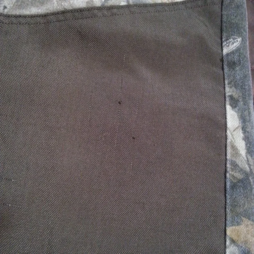 Realtree Camo Pro Gear Wrangler Hunting Pants (real heavy) thick material - Picture 5 of 11